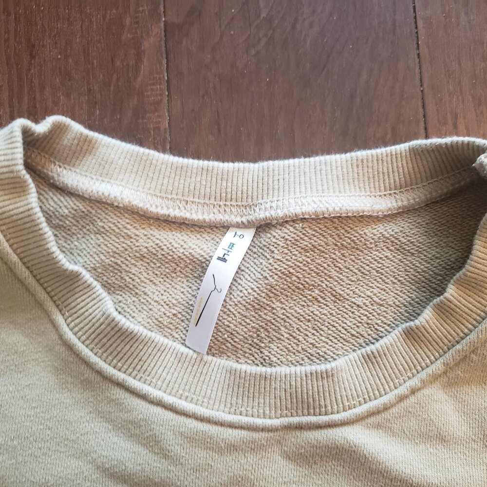 Oversized Sweater - Picture 3 of 4